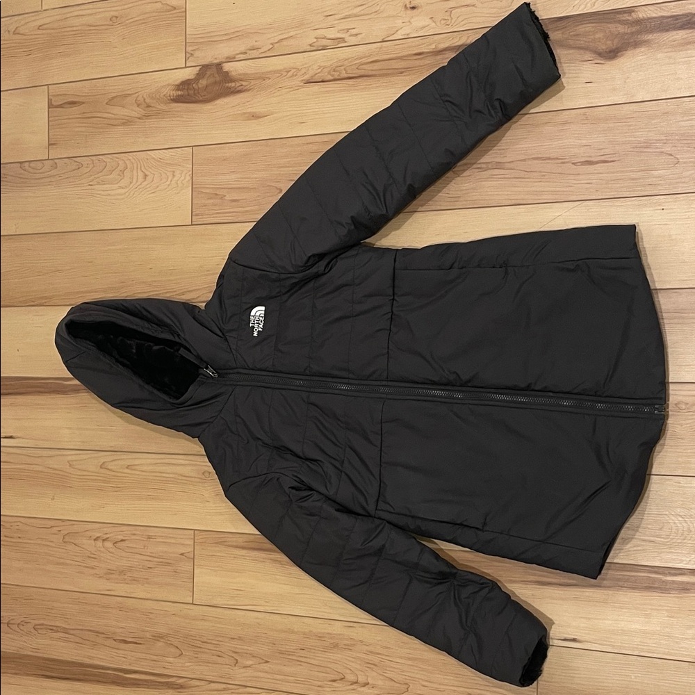 The North Face Kids Reversible Jacket in Black